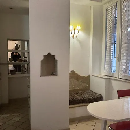 Lovelyloft, Corso San Gottardo Lägenhet